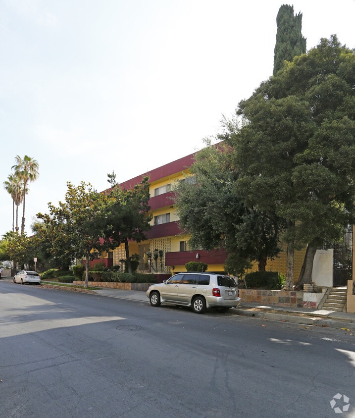 740 S St Andrews Place - 740 S St Andrews Pl