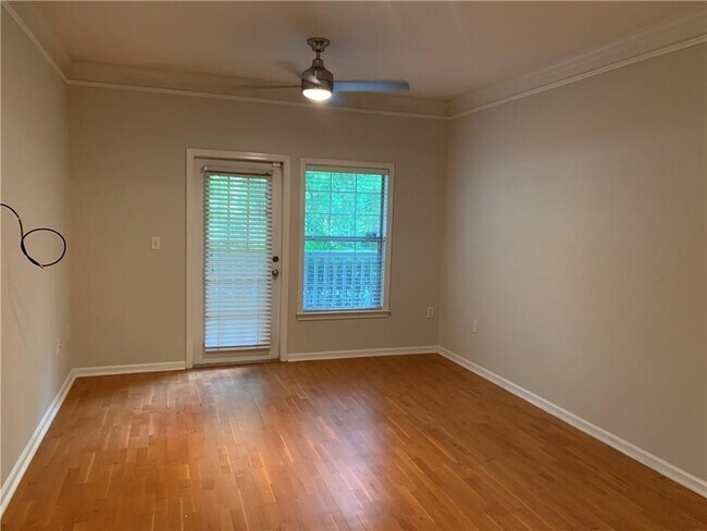 Foto del edificio - 1120 Westchester Ridge NE