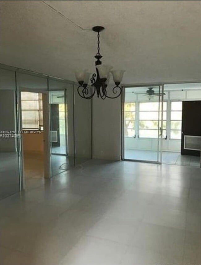 Foto del edificio - 1020 NW 80th Ave