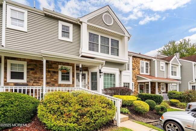 Building Photo - 19 Horseshoe Ct