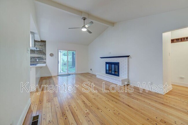 Foto del edificio - 10602 Tioga Ct