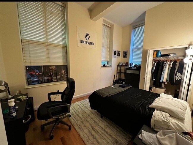 Foto del edificio - 804 Parker St