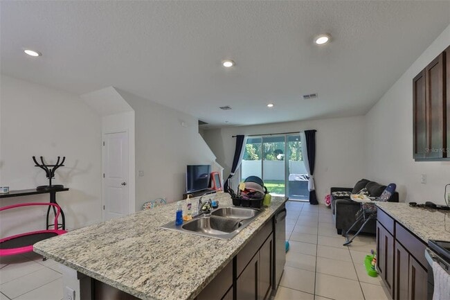 Building Photo - 3225 Pleasant Willow Ct