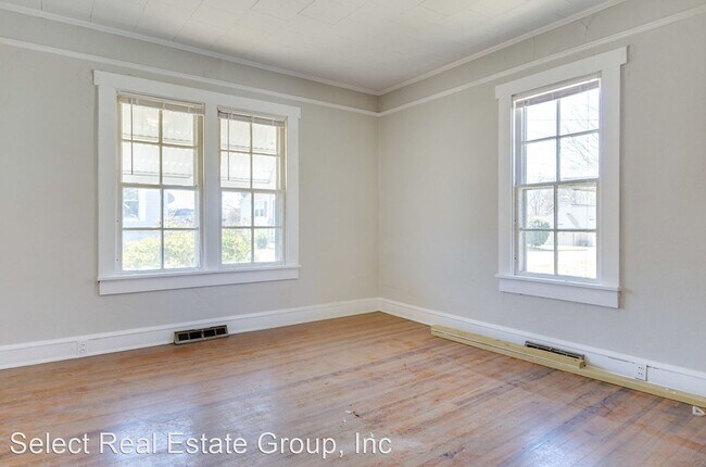 Building Photo - 2 br, 1 bath House - 460 18th St