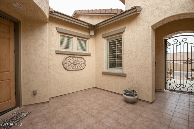 Building Photo - 5528 W Alyssa Ln