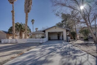 Building Photo - 72659 Aspen Dr