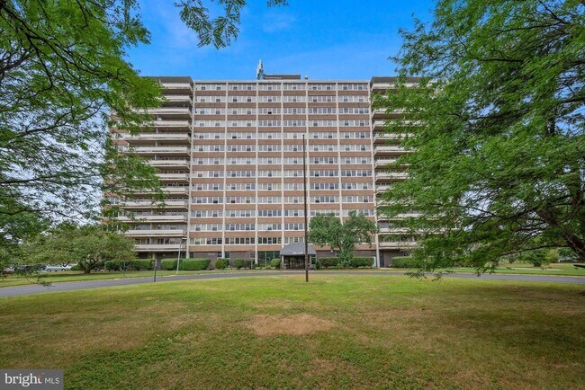 Foto del edificio - 1200 Marlton Pike East