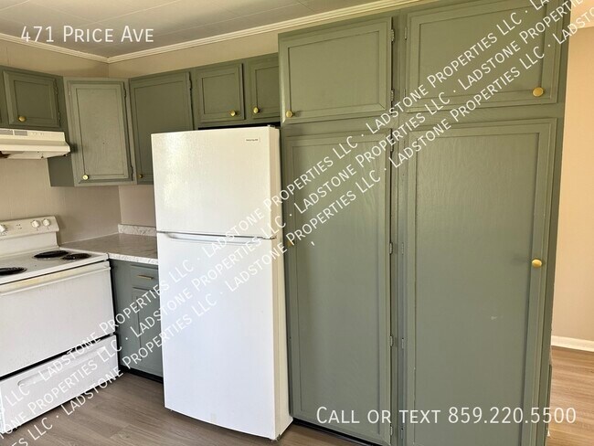 Foto del edificio - 471 Price Ave