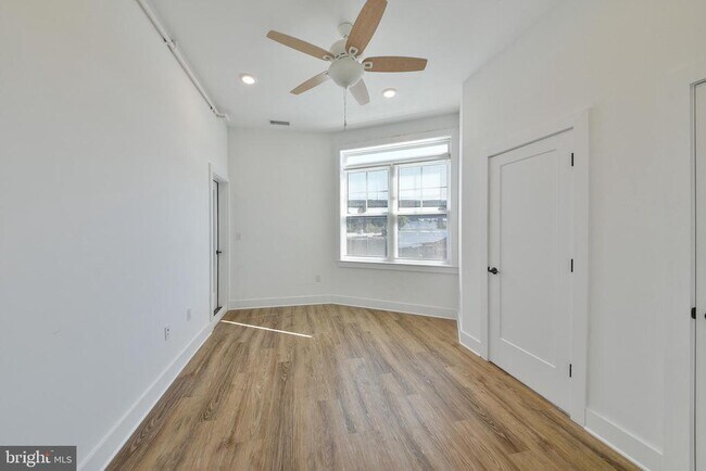 Foto del edificio - 3680 Indian Queen Ln