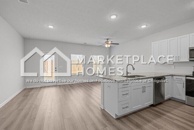 Foto del edificio - 3435 Briar Rose Ct