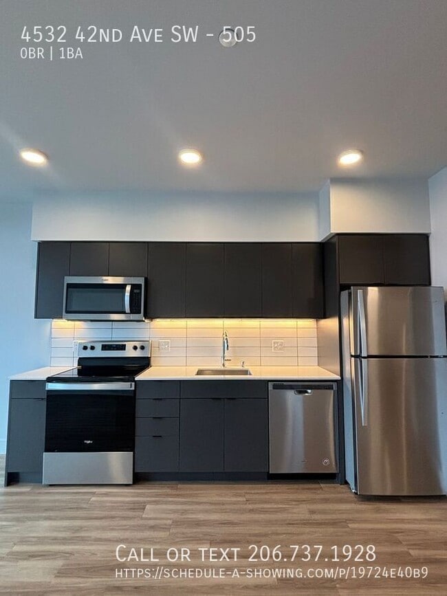 Building Photo - 4532 42nd Ave SW