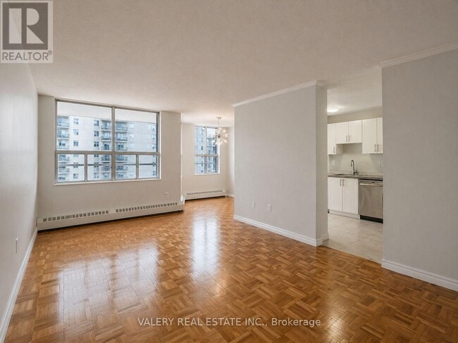 Building Photo - 75 Eastdale Ave