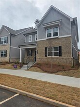 Building Photo - 221 Brownlee Rd