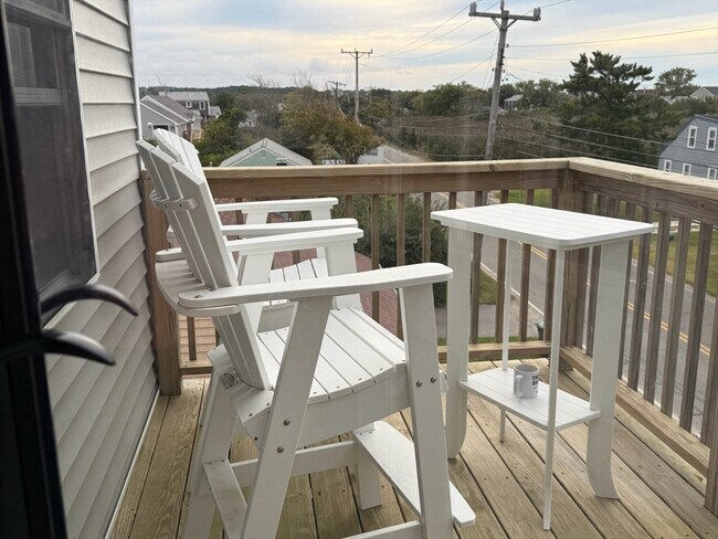 Foto del edificio - 345 Plymouth Ave