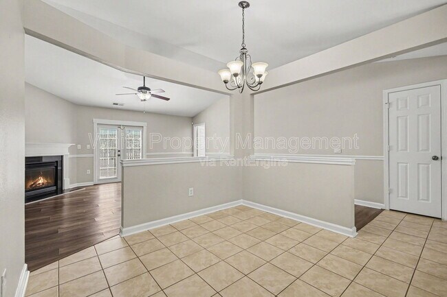 Foto del edificio - 1820 Meadow Crossing Dr