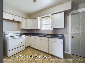 Building Photo - 405 N Owens Dr