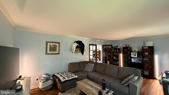 Foto del edificio - 4015 Duke Of Gloucester St