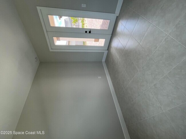 Building Photo - 7869 Allure Dr