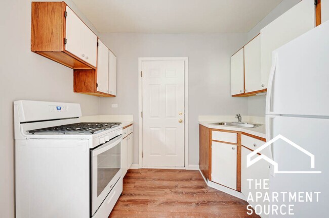 Foto del edificio - 5746 N Winthrop Ave