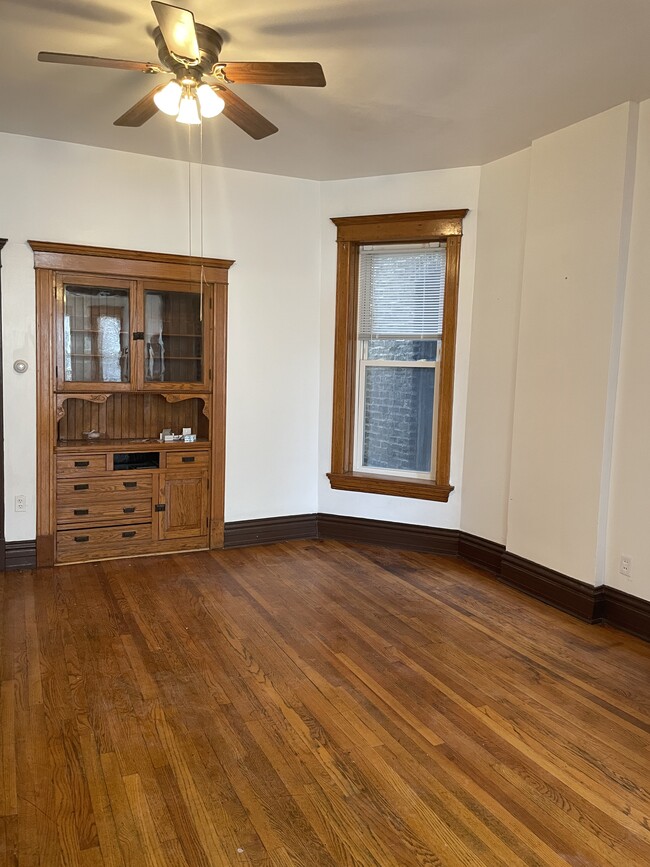 Building Photo - 2722 W Haddon Ave