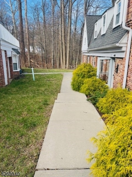 Building Photo - 10 Beech Spring Dr