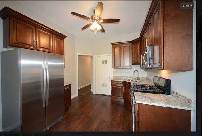 Foto del edificio - 312 E 50th St
