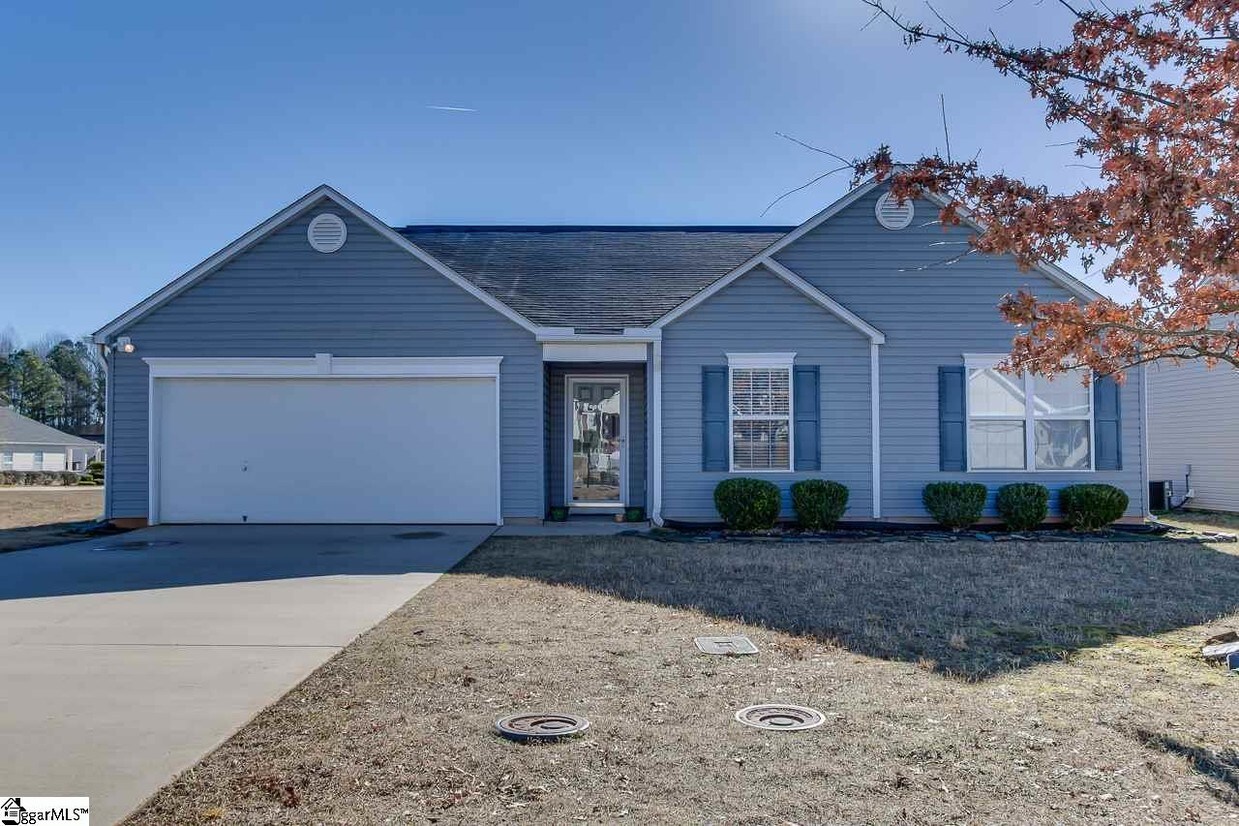 101 Parkgate Ct, Simpsonville, SC 29680 House Rental in Simpsonville