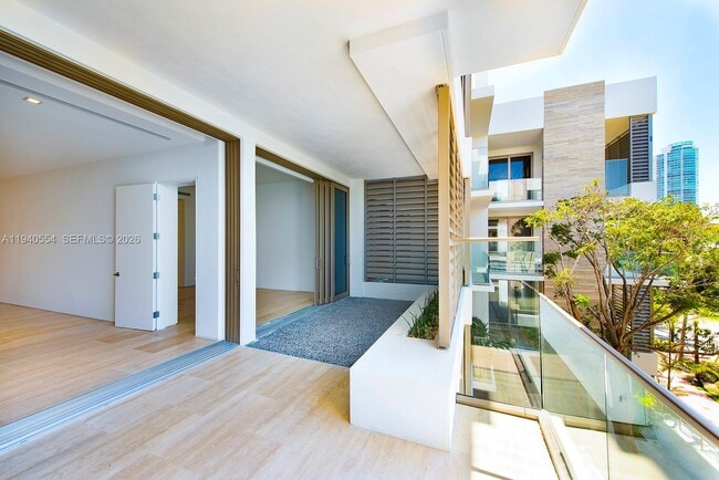 Foto del edificio - 311 Meridian Ave