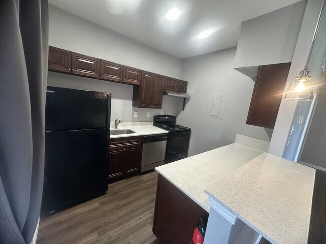 Foto del edificio - 8800 Westplace Dr