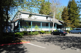 Sandpiper East Apartments Rentals - Bellevue, WA | Apartments.com