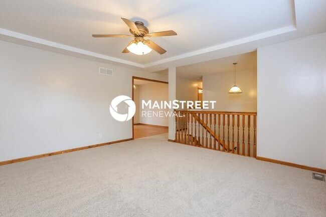 Foto del edificio - 3 Bedroom Pet-Friendly Home in Kearney, MO...