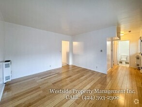 Building Photo - 906 Edgewood St
