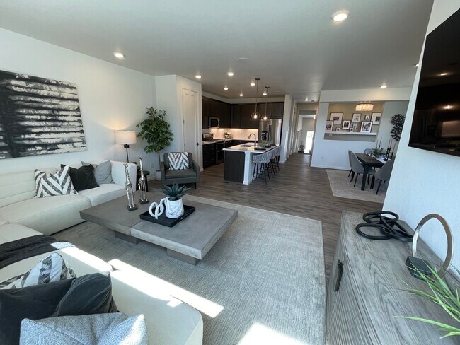 Model Home: Living, Kitchen, Dining - 1513 E 3rd Ave