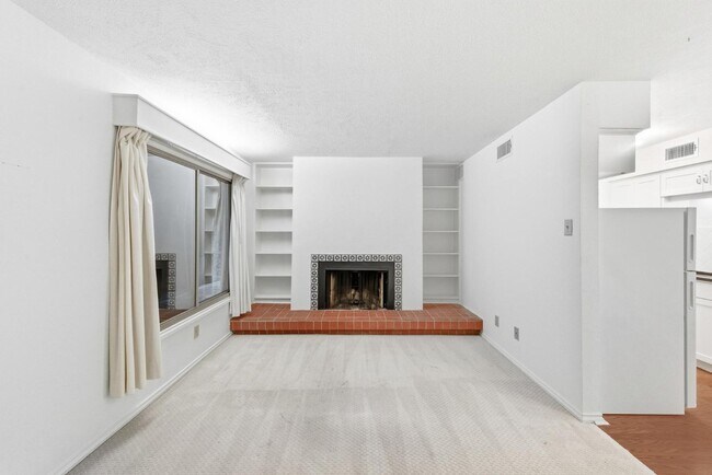 Foto del edificio - 505 W 7th St