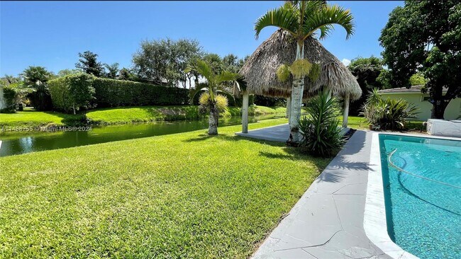 Foto del edificio - 14675 SW 78th Ave