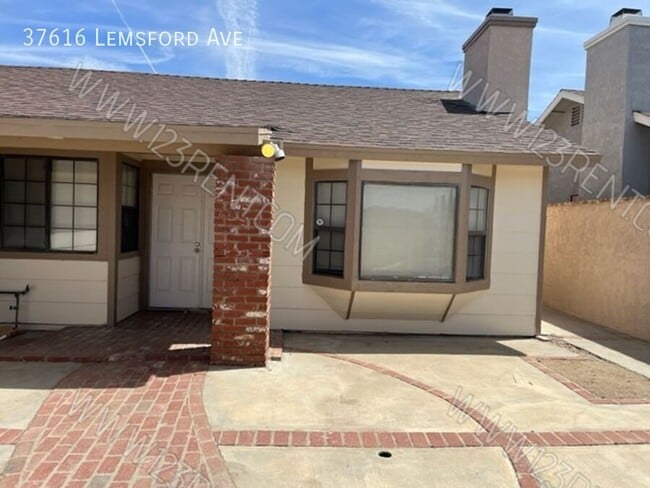 Building Photo - 37616 Lemsford Ave