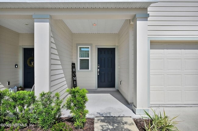 Building Photo - 14522 Macadamia Ln