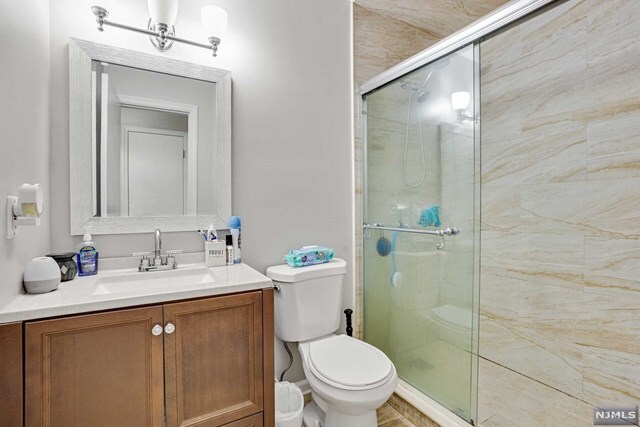 Foto principal - 112-130 Sherwood Ave