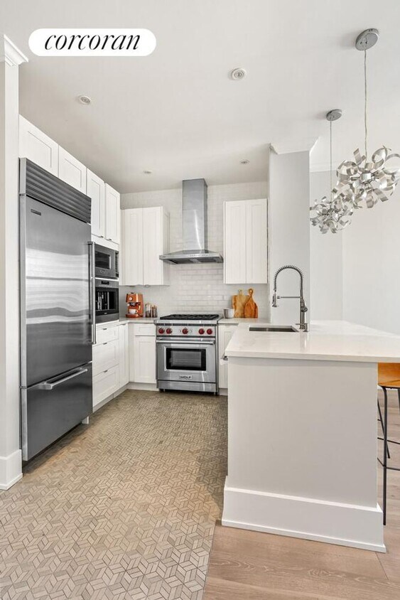Foto del edificio - 350 E 82nd St