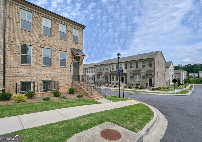 Building Photo - 4240 Hickory Pne Aly