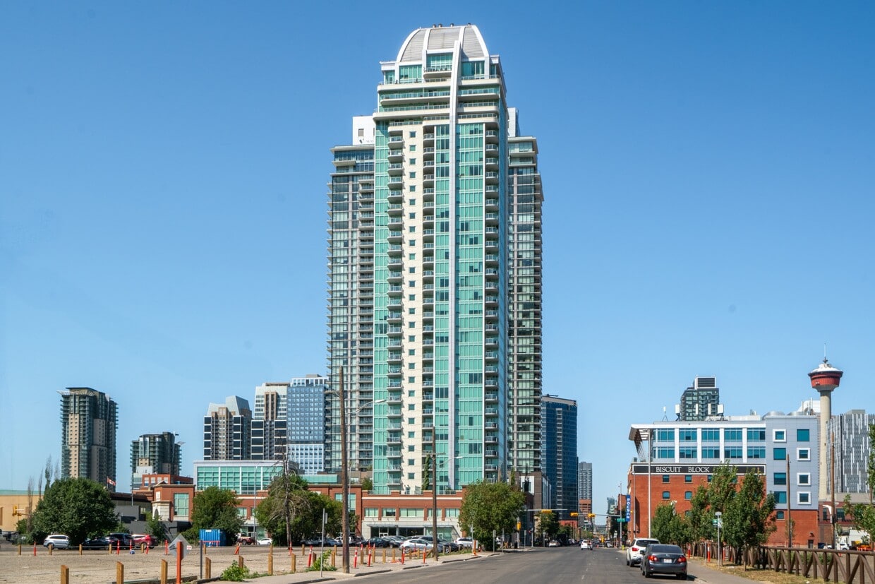 Photo principale - 433-2305-411 11 Ave SE