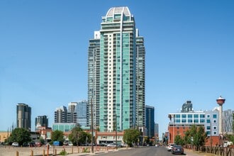 Building Photo - 433-2305-411 11 Ave SE