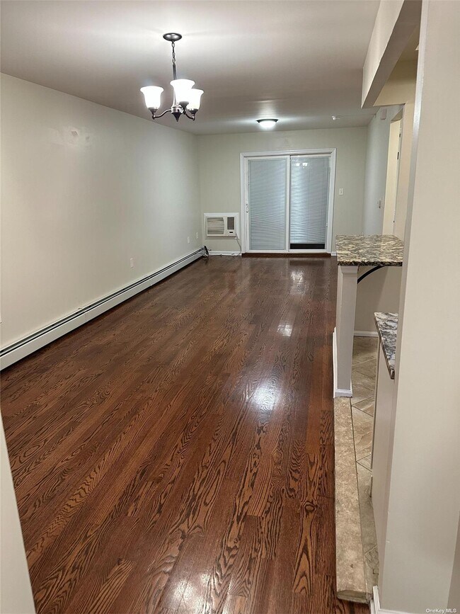 Foto del edificio - 33 Paerdegat Ave N