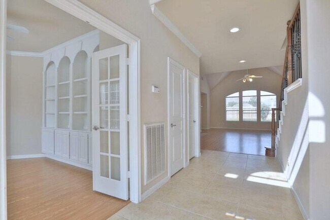 Foto del edificio - 26215 Park Ivy Ln