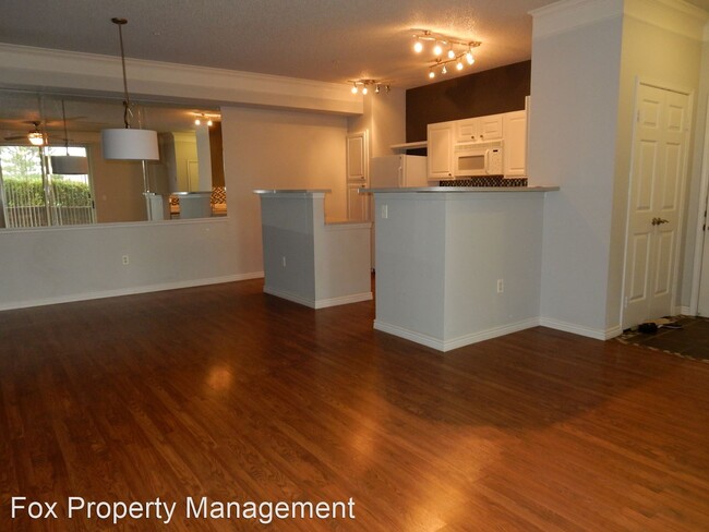 Building Photo - 1 br, 1 bath House - 2161 Enterprise Street