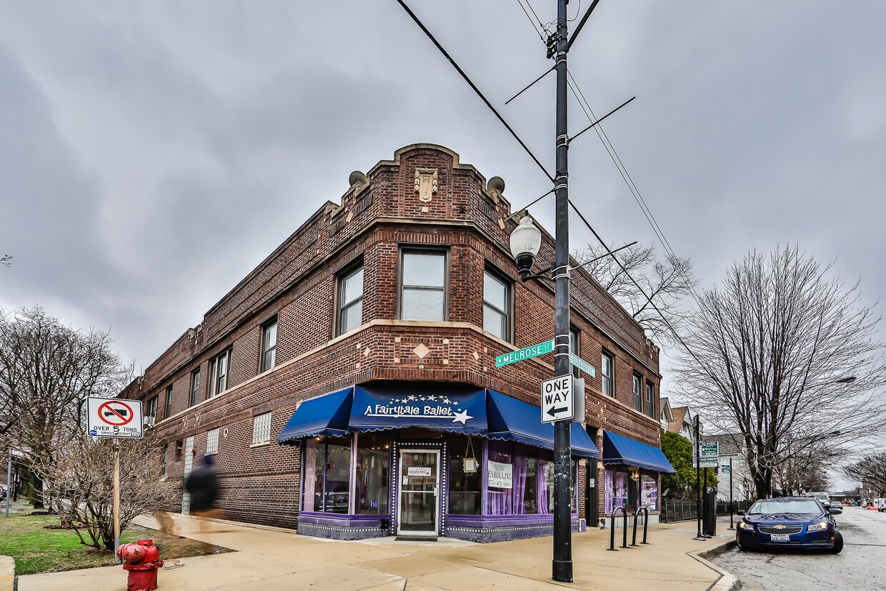 Foto principal - 1408 W Melrose St