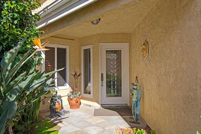 Building Photo - 20 S Cays Ct