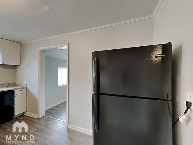 Building Photo - 286 Lumpkin St