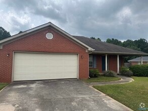 Building Photo - 126 Yellow Poplar Ln