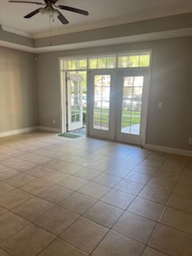 Foto del edificio - 1400 Celebration Ave